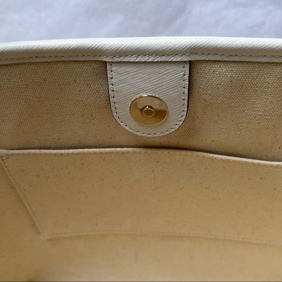 Kate Spade Picnic in the Park Small Tote Bag in Natural - Picture 8 of 16